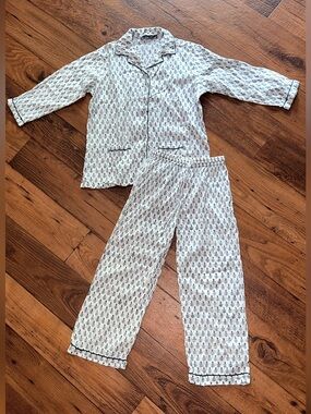 Like New Malabar Baby 100% Cotton Voile Pajama Set Size 8